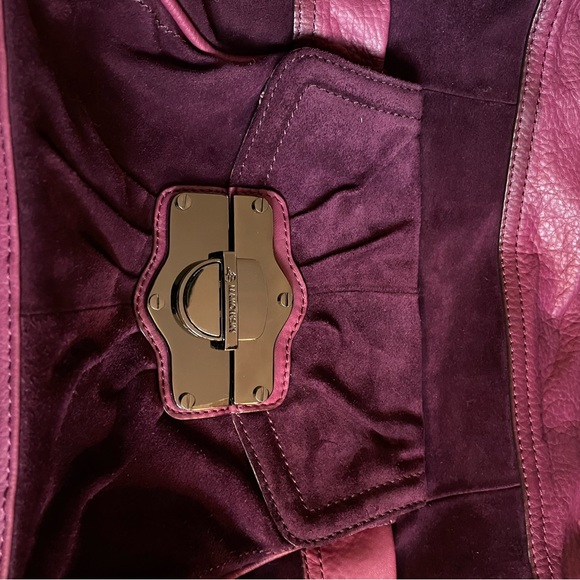 B. Makowsky leather & suede oxblood purse - Picture 7 of 9